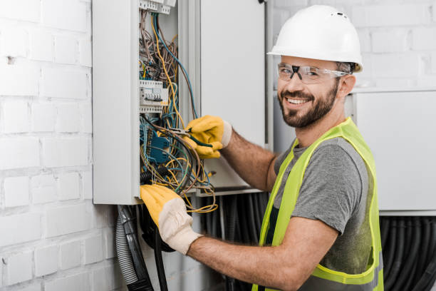 Best Electrical Contractors for Businesses  in Laurium, MI